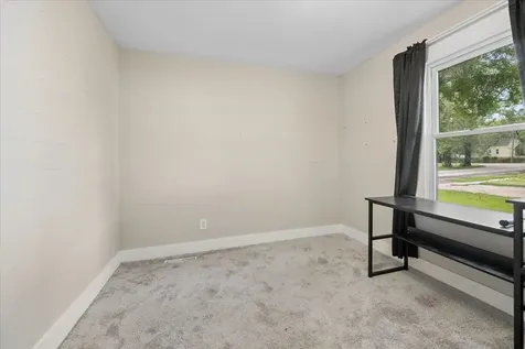 121 Davison Street Joliet IL 60433