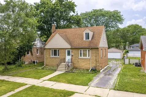 17730 Henry Street Lansing IL 60438