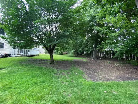 2018 Grandchester Place Rockford IL 61107