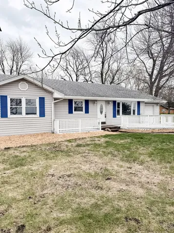 2308 North 2010 East Road Watseka IL 60970