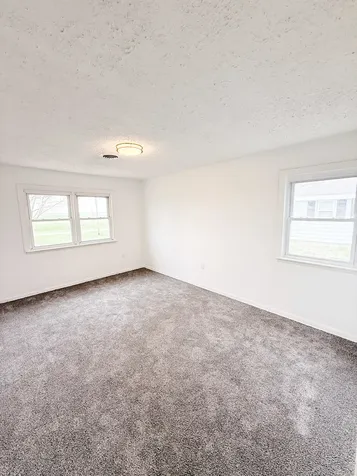 2308 North 2010 East Road Watseka IL 60970