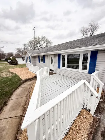 2308 North 2010 East Road Watseka IL 60970
