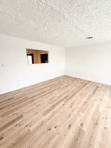 2308 North 2010 East Road Watseka IL 60970