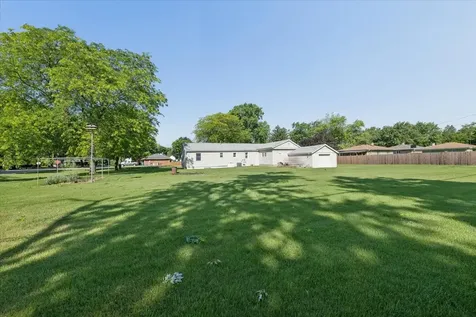 2504 Commonwealth Avenue Joliet IL 60435