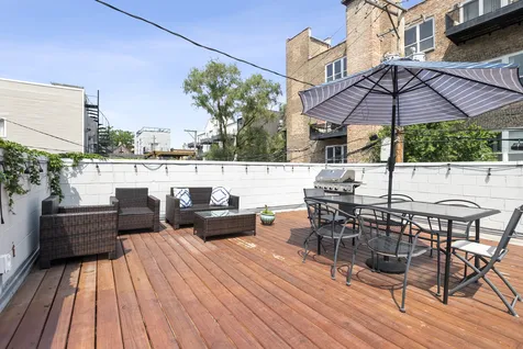 1734 West Pierce Avenue Chicago IL 60622