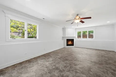 16507 Union Avenue Harvey IL 60426