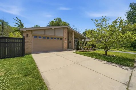 16507 Union Avenue Harvey IL 60426