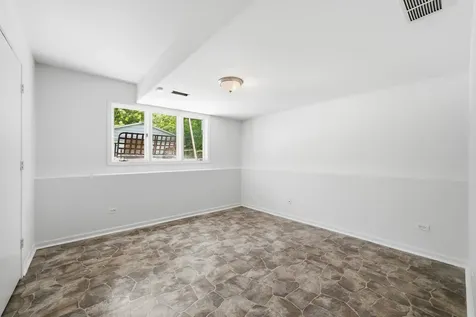 16507 Union Avenue Harvey IL 60426