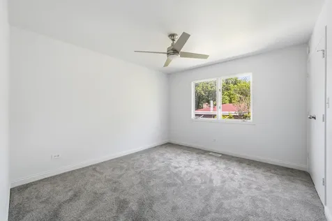 16507 Union Avenue Harvey IL 60426