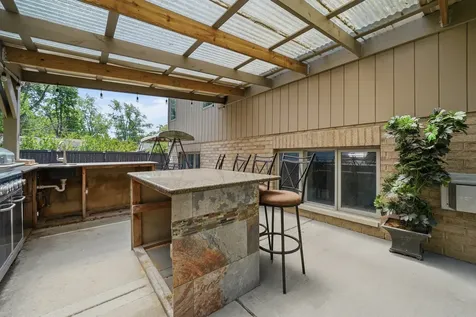16507 Union Avenue Harvey IL 60426