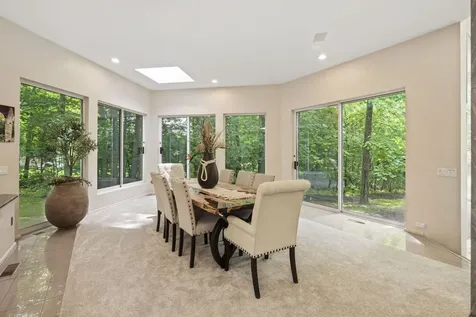 2 Dunsinane Lane Bannockburn IL 60015