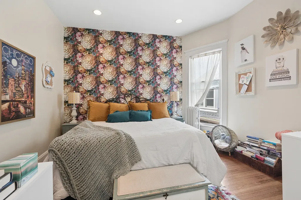 5738-40 South Kenwood Avenue Chicago IL 60637