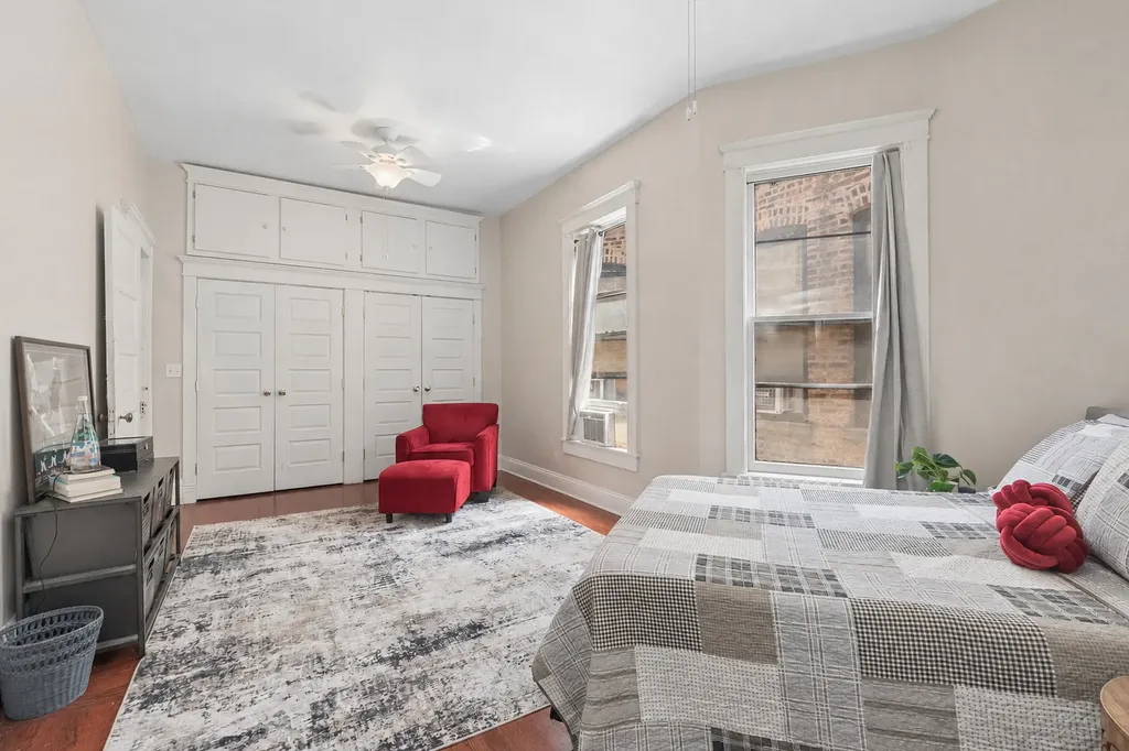 5738-40 South Kenwood Avenue Chicago IL 60637