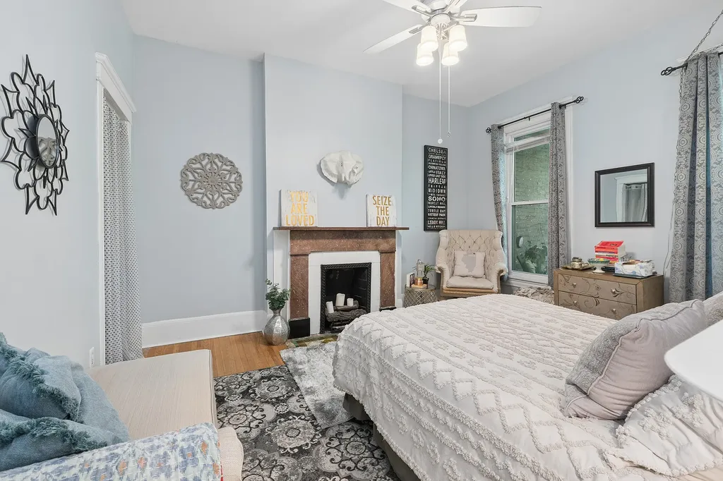 5738-40 South Kenwood Avenue Chicago IL 60637