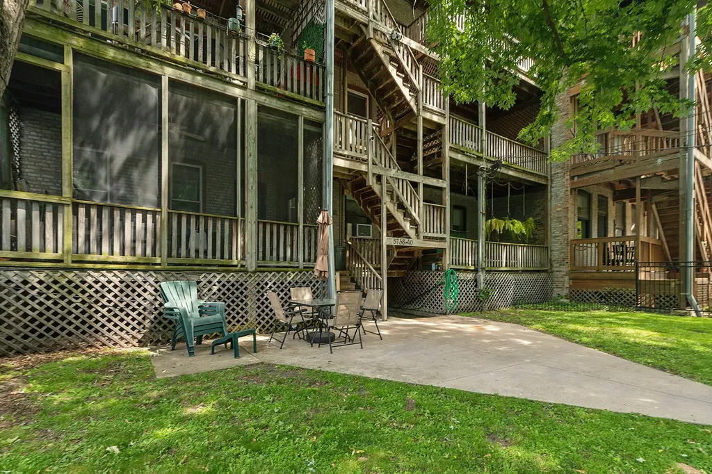 5738-40 South Kenwood Avenue Chicago IL 60637
