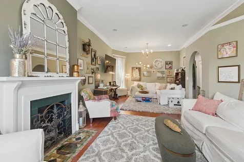 5738-40 South Kenwood Avenue Chicago IL 60637