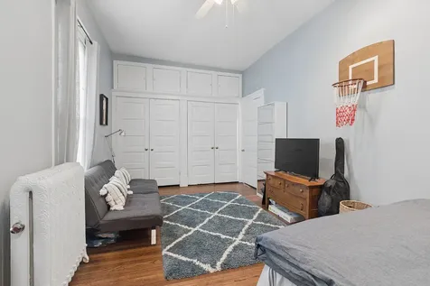 5738-40 South Kenwood Avenue Chicago IL 60637