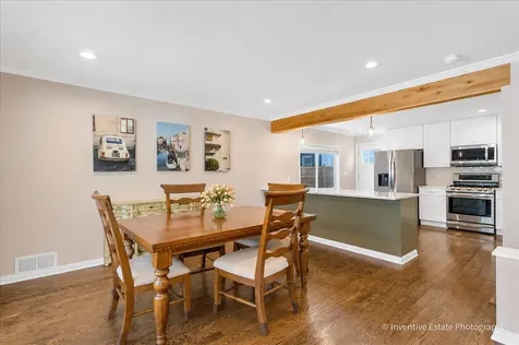 331 West Hillside Avenue Elmhurst IL 60126