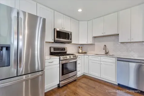 331 West Hillside Avenue Elmhurst IL 60126