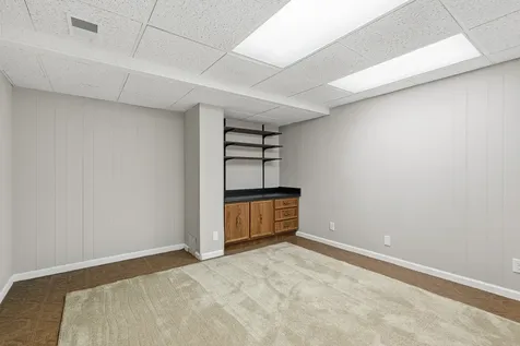 3362 Park 16th Street Moline IL 61265
