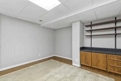 3362 Park 16th Street Moline IL 61265