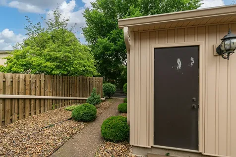 3362 Park 16th Street Moline IL 61265