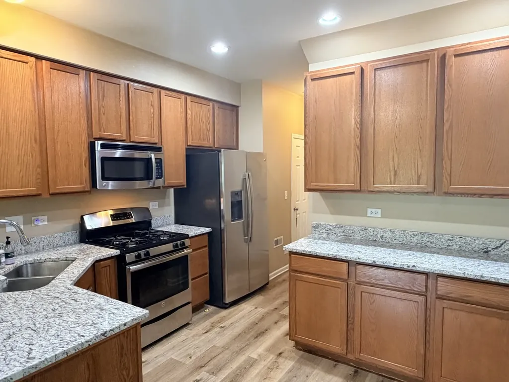 9873 Williams Drive Huntley IL 60142