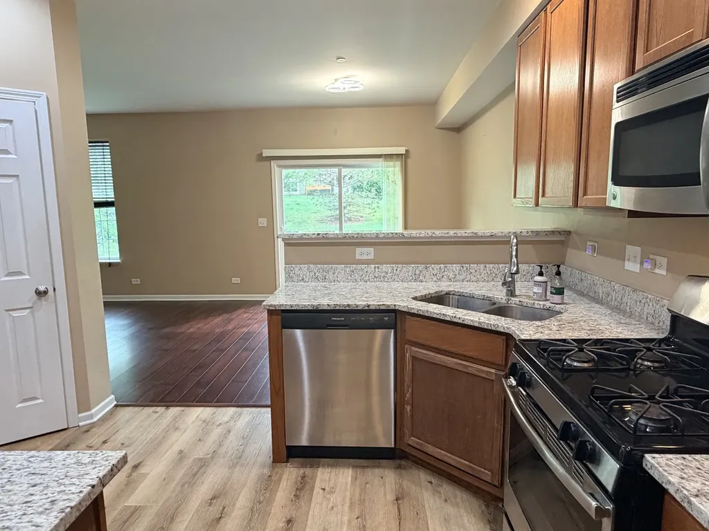 9873 Williams Drive Huntley IL 60142