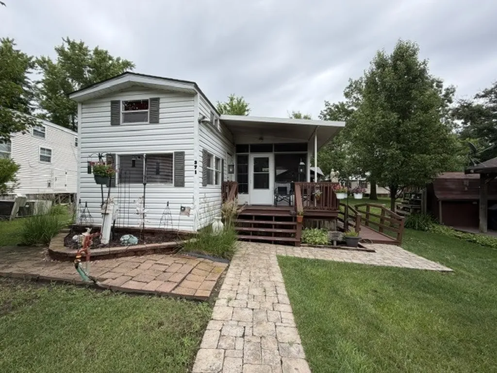 2795 East 28th Lot 371 Road Seneca IL 61360