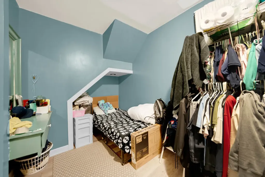 4208 South Artesian Avenue Chicago IL 60632