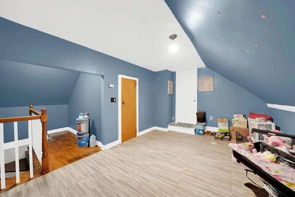 4208 South Artesian Avenue Chicago IL 60632