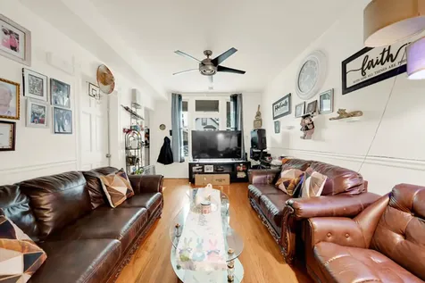 4208 South Artesian Avenue Chicago IL 60632