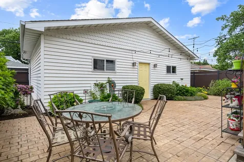 3636 North Paris Avenue Chicago IL 60634
