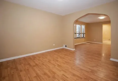 5005 West Chicago Avenue Chicago IL 60651