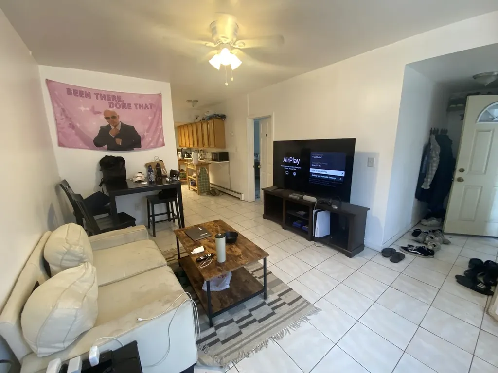 939 West 32nd Street Chicago IL 60608