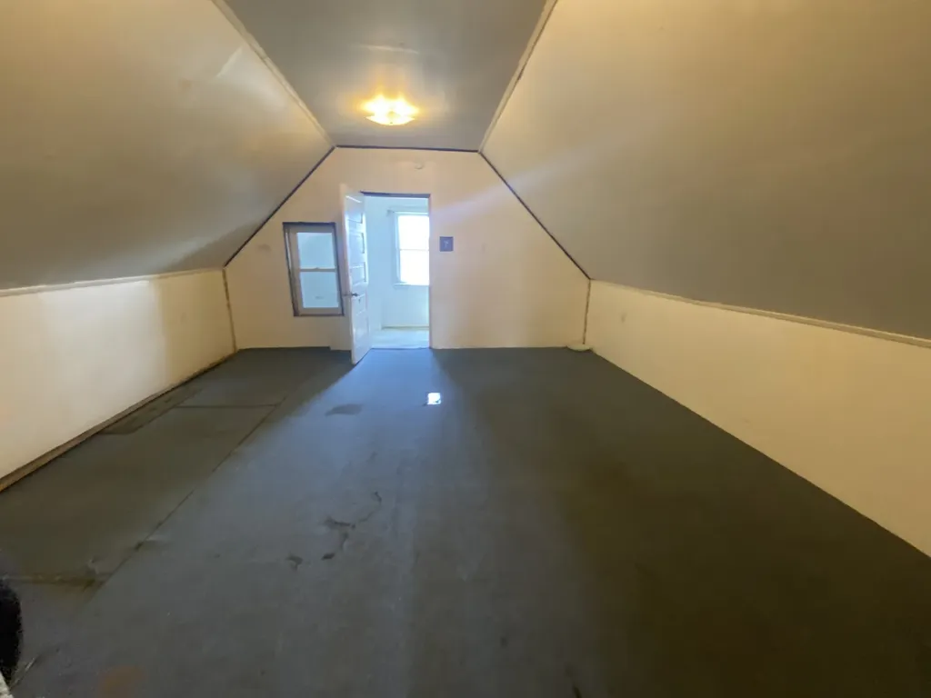 939 West 32nd Street Chicago IL 60608