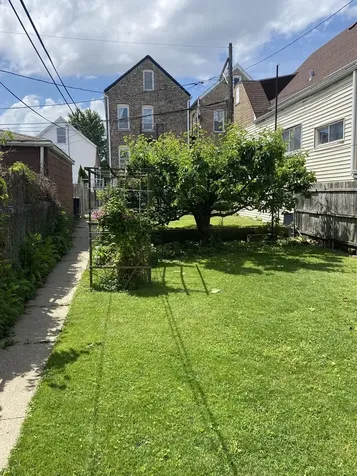 939 West 32nd Street Chicago IL 60608