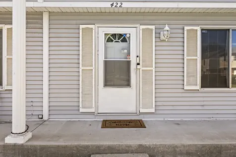 422 Gainsborough Court Bolingbrook IL 60440