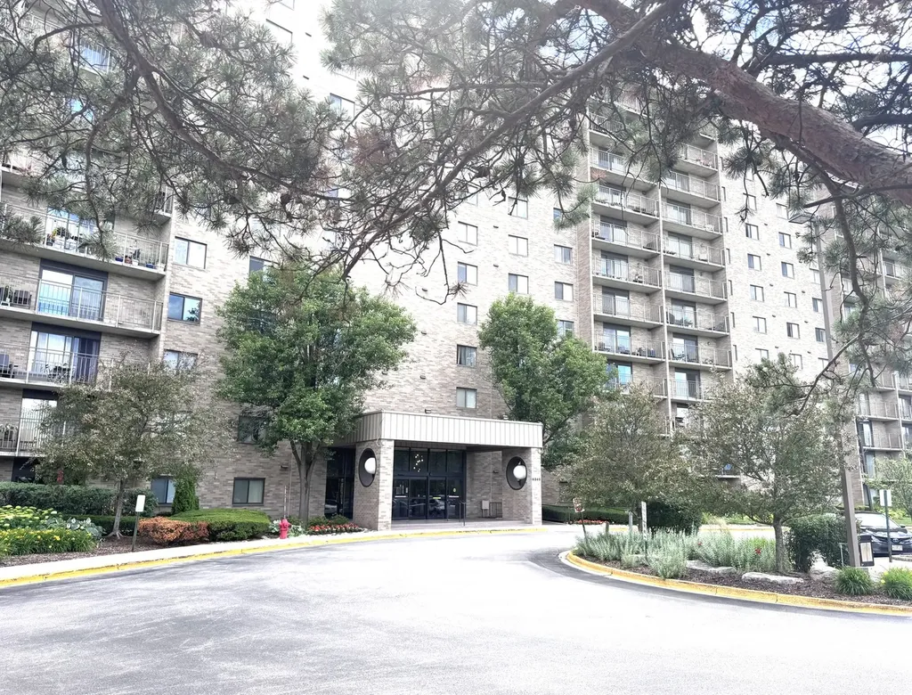 6340 Americana Drive Willowbrook IL 60527