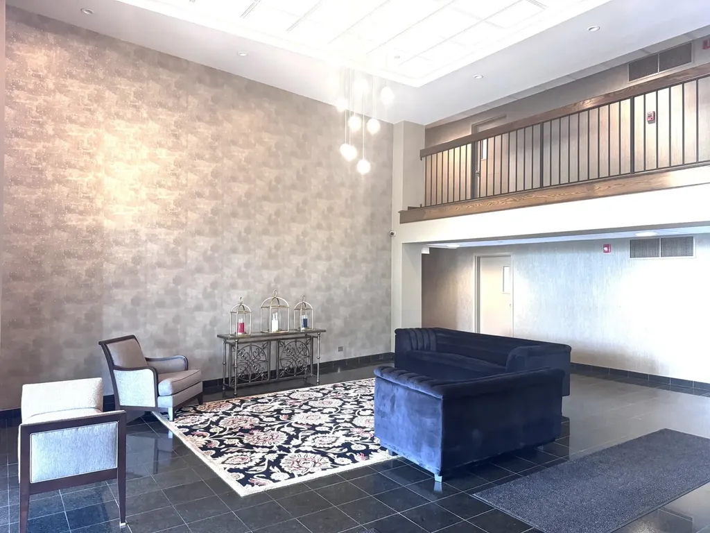 6340 Americana Drive Willowbrook IL 60527