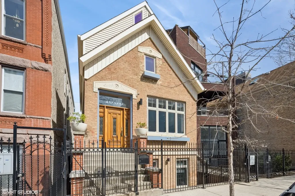 1065 North Marshfield Avenue Chicago IL 60622