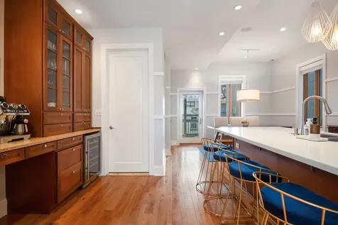 1065 North Marshfield Avenue Chicago IL 60622