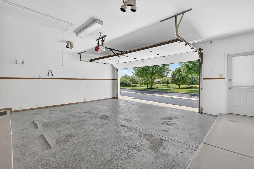 18158 Vermont Court Orland Park IL 60467
