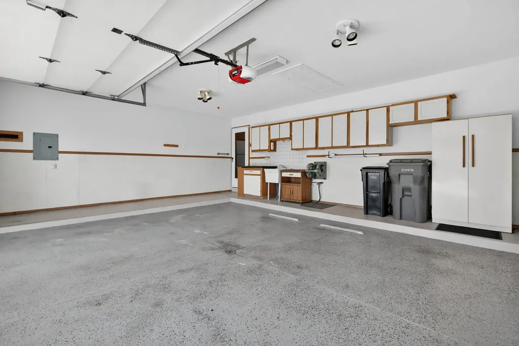 18158 Vermont Court Orland Park IL 60467