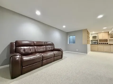 110 Pembroke Circle Lake Bluff IL 60044