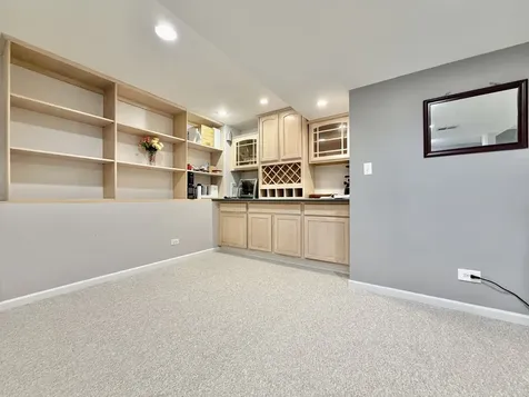 110 Pembroke Circle Lake Bluff IL 60044