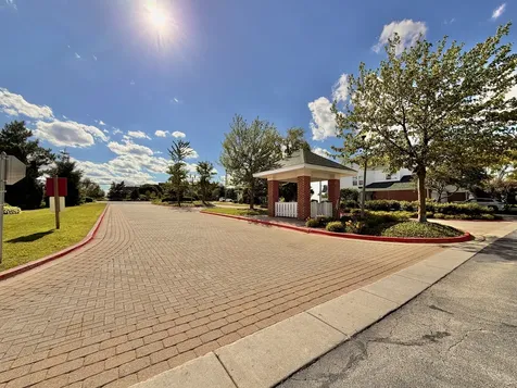 110 Pembroke Circle Lake Bluff IL 60044