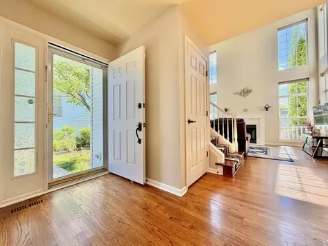 110 Pembroke Circle Lake Bluff IL 60044