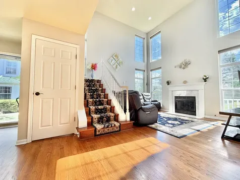 110 Pembroke Circle Lake Bluff IL 60044