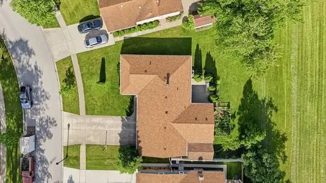213 Edgeware Road Elk Grove Village IL 60007
